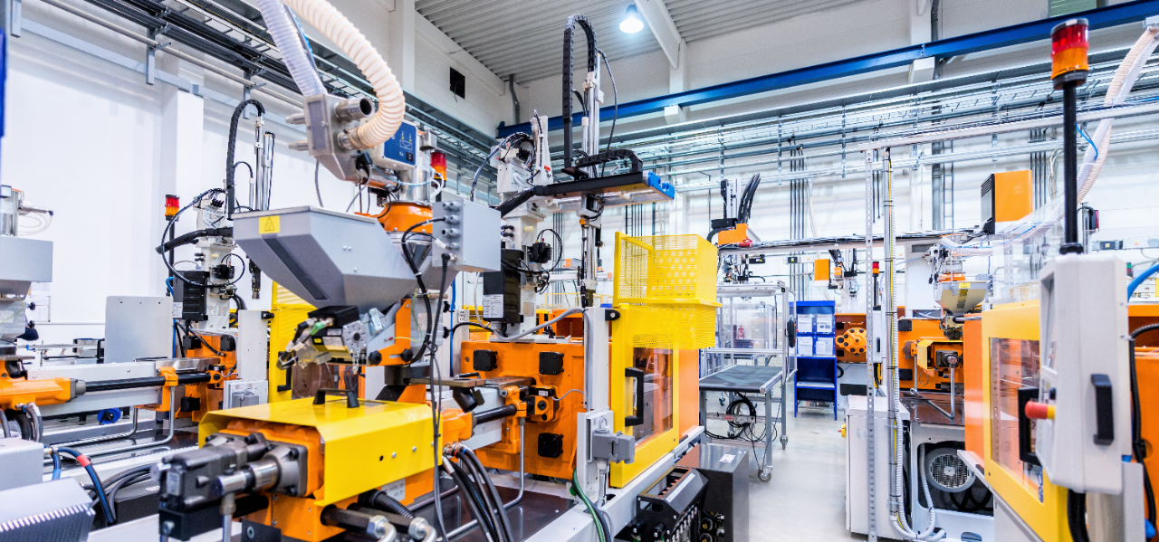 manufacturing injection molding getty 510162486 wide