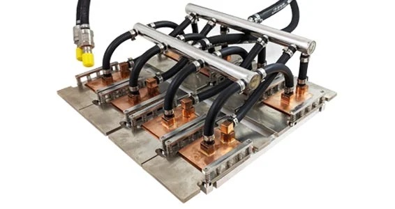 Eaton leak free cooling liquid loop