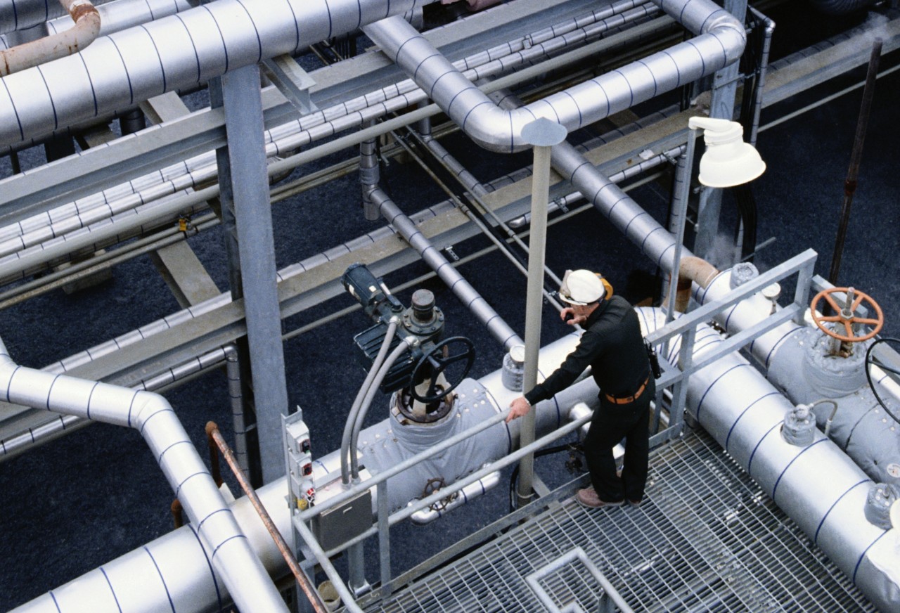 Oil Refinery