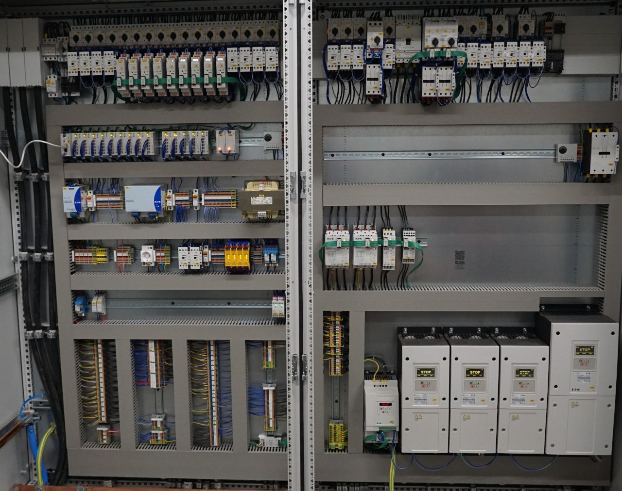 eaton-css-wertholz-control-cabinet-2.jpg