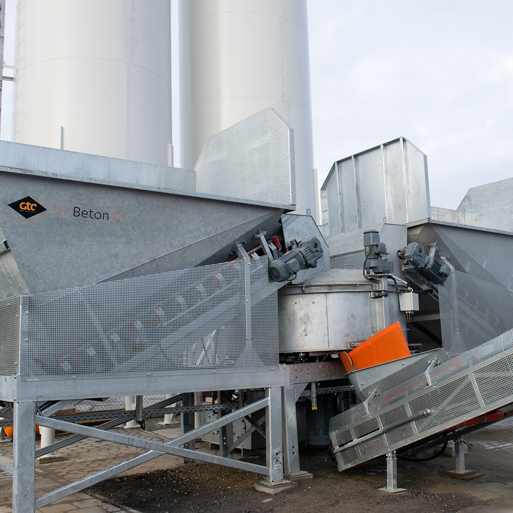 eaton-css-getec-filling-station-from-side.jpg