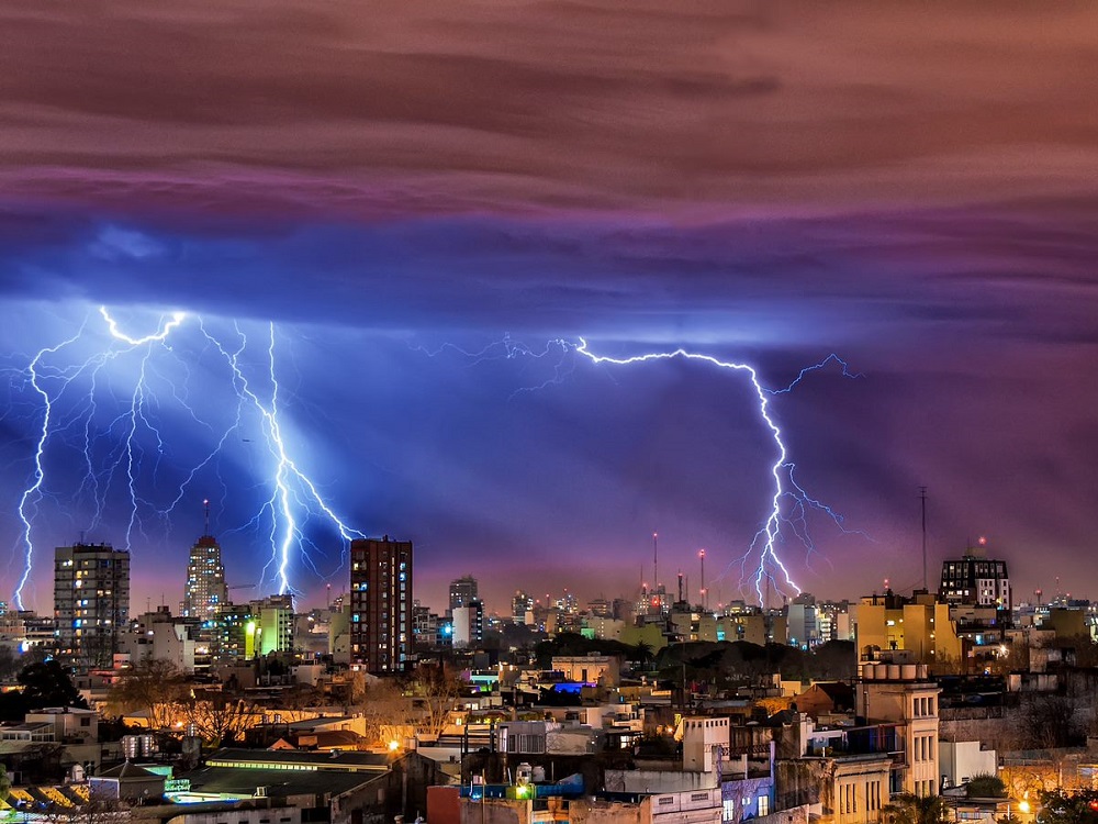 electrical-storm-over-city.jpg