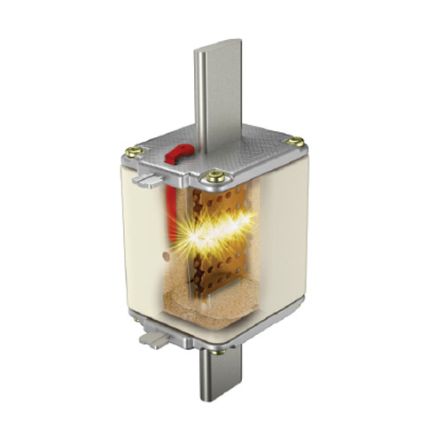 Inside a fuse when it operates.jpg