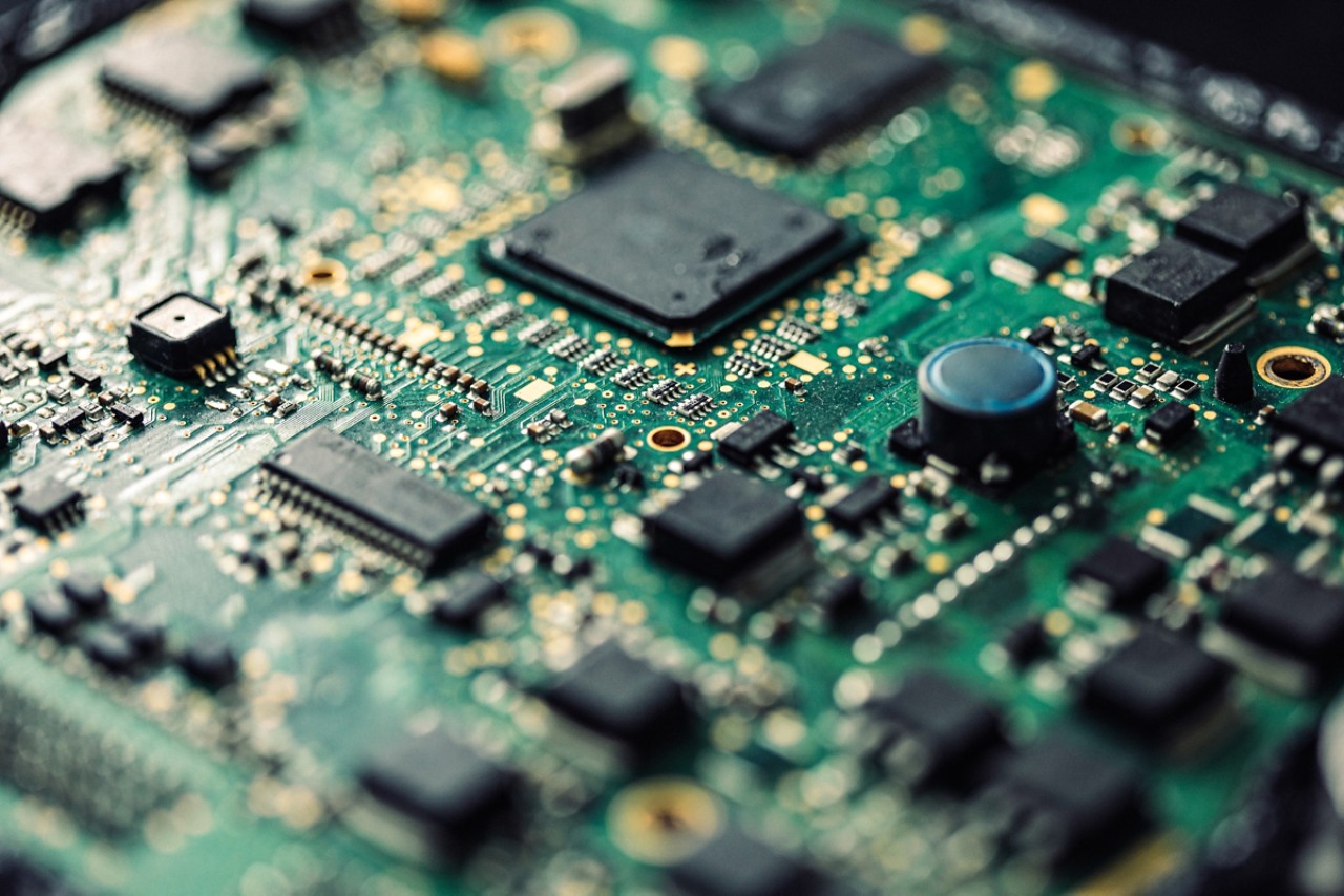 Eaton circuit board close up